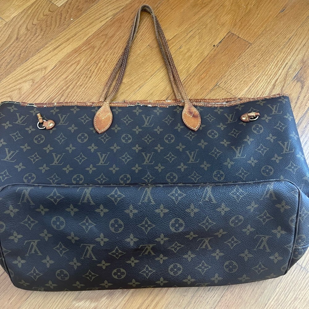 Louis Vuitton neverfull GM